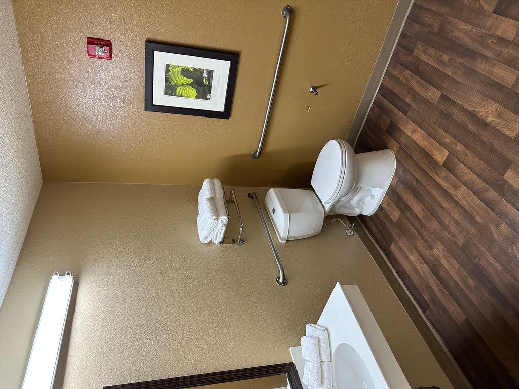 Red Roof Inn Саутфилд Экстерьер фото