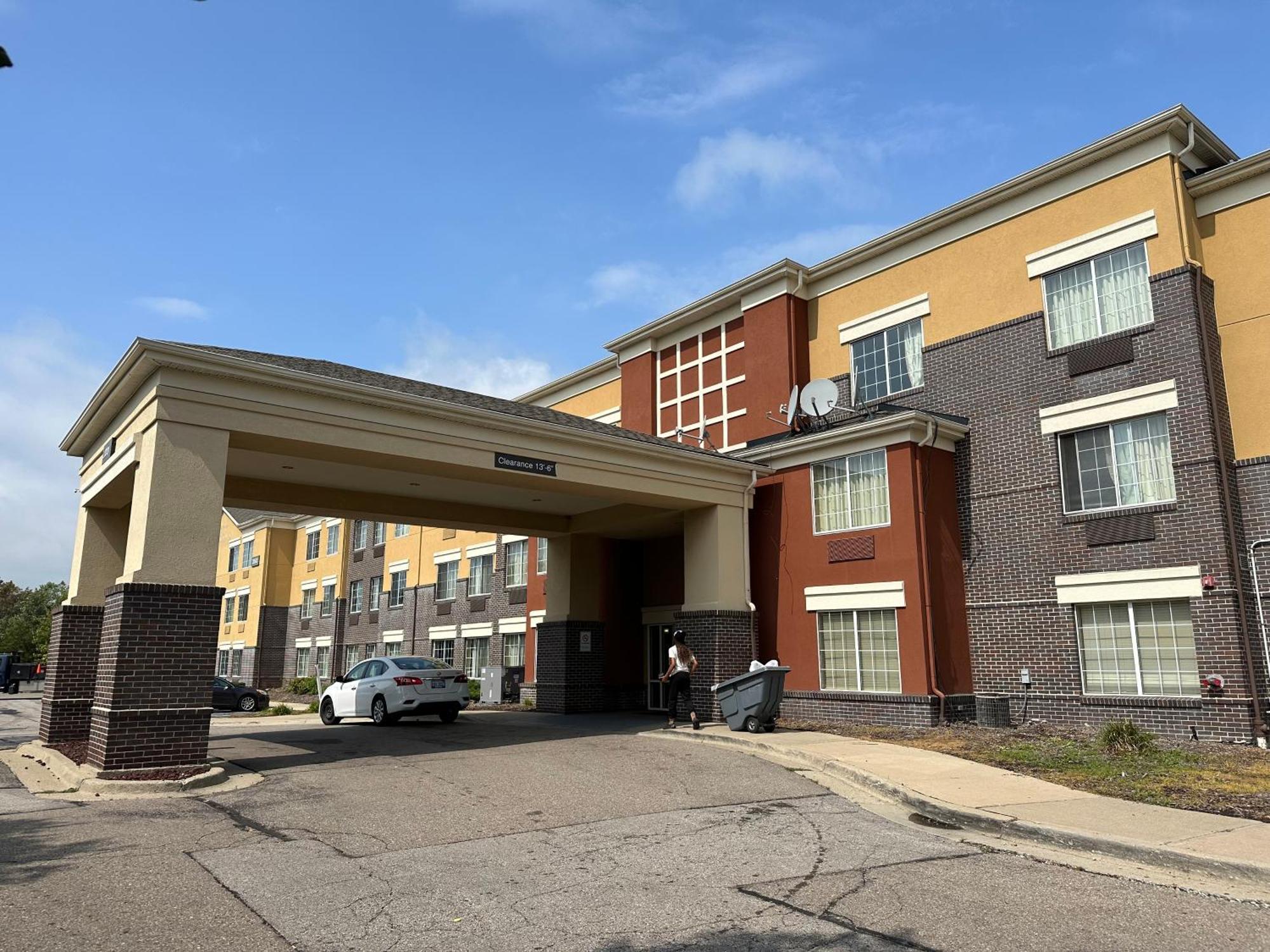 Red Roof Inn Саутфилд Экстерьер фото