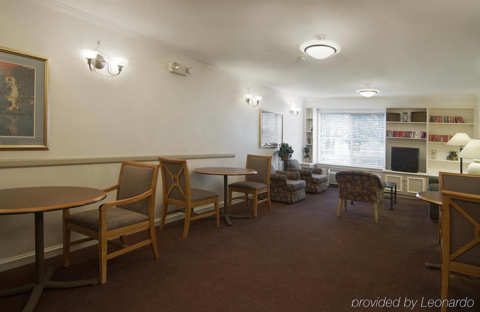 Red Roof Inn Саутфилд Экстерьер фото